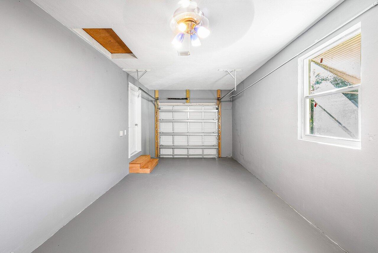 3527 Kirk Road Lake Worth, FL 33461 - Photo 24 of 25 a view of room with window and ceiling fan