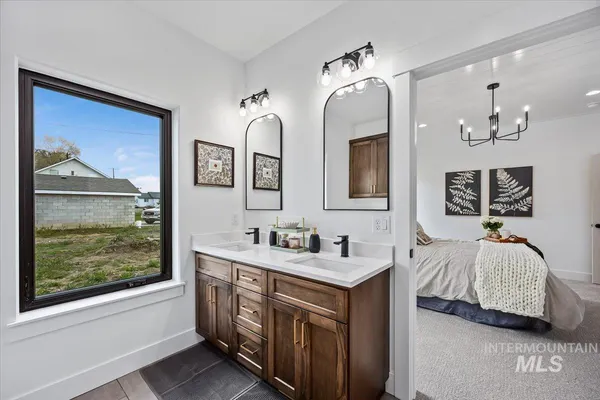 $429,000 | 107 3rd Street West, Declo, ID 83323