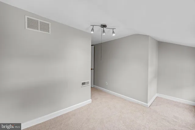 a view of a storage & utility room with washer and dryer