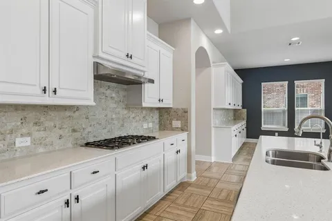 $650,000 | 1601 Abercorn Lane, Aubrey, TX 76227