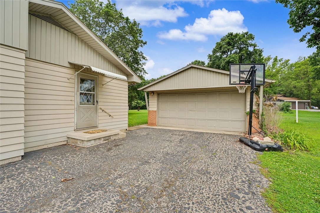 307 Poland Road Danville, IL 61834 - Photo 27 of 46