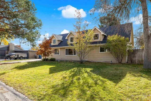 $399,900 | 6307 West Tahoe Drive, Boise, ID 83709