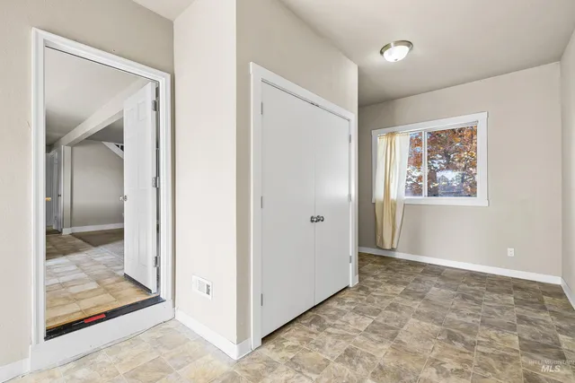 $399,900 | 6307 West Tahoe Drive, Boise, ID 83709