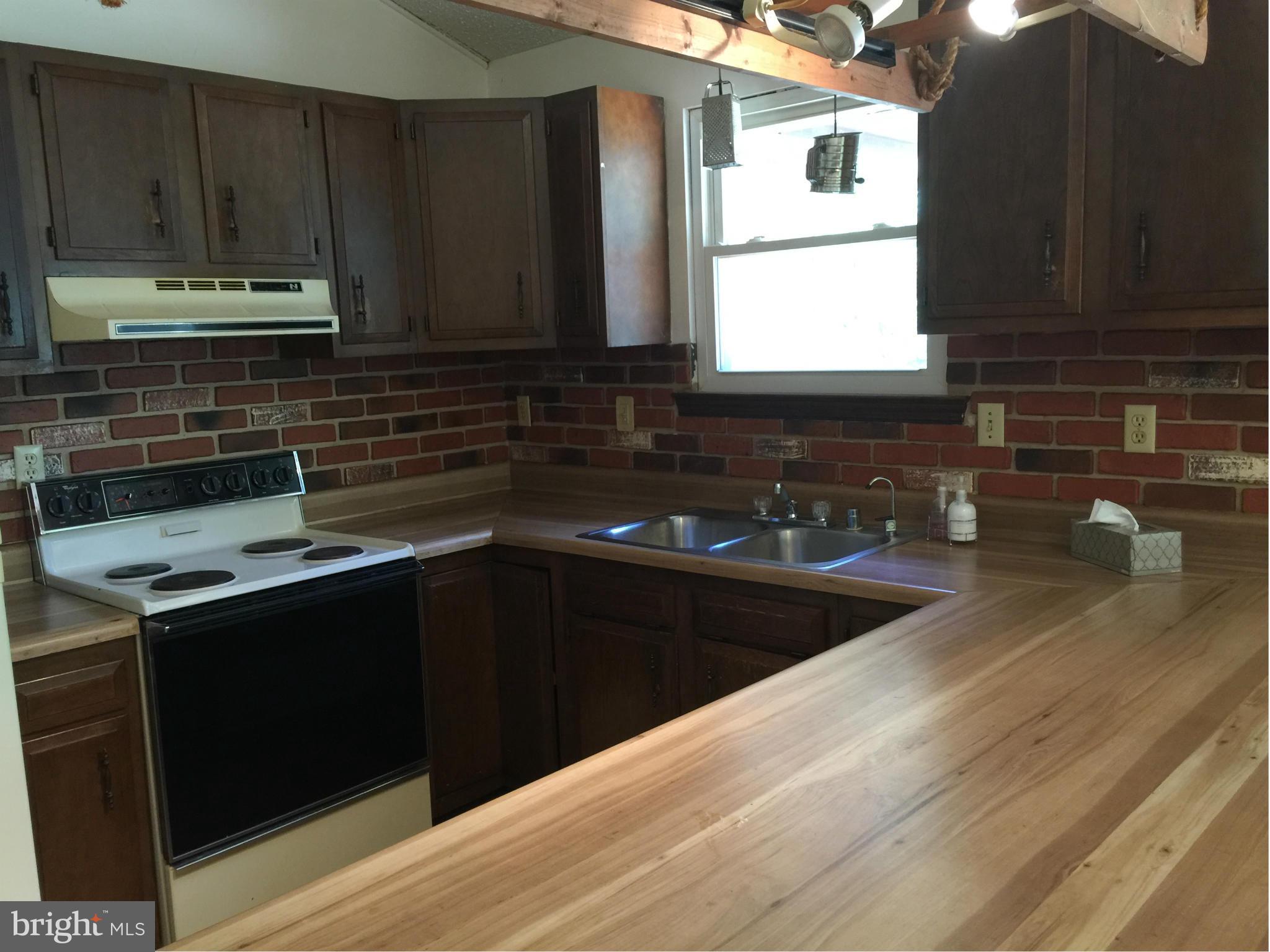 177 Choptank Road Stafford, VA 22556 - Photo 6 of 12 Kitchen
