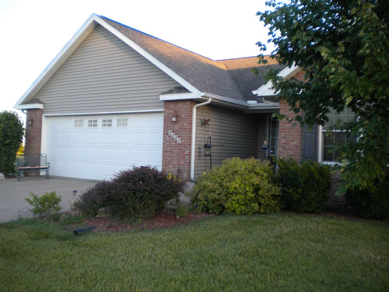 1111 Crestview Drive Durant, IA 52747 - Photo 1 of 22