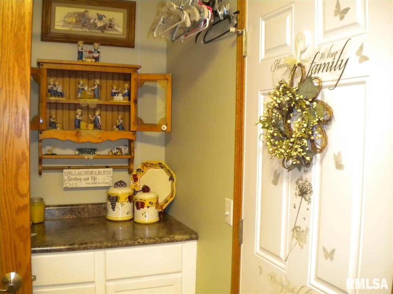 1111 Crestview Drive Durant, IA 52747 - Photo 14 of 22