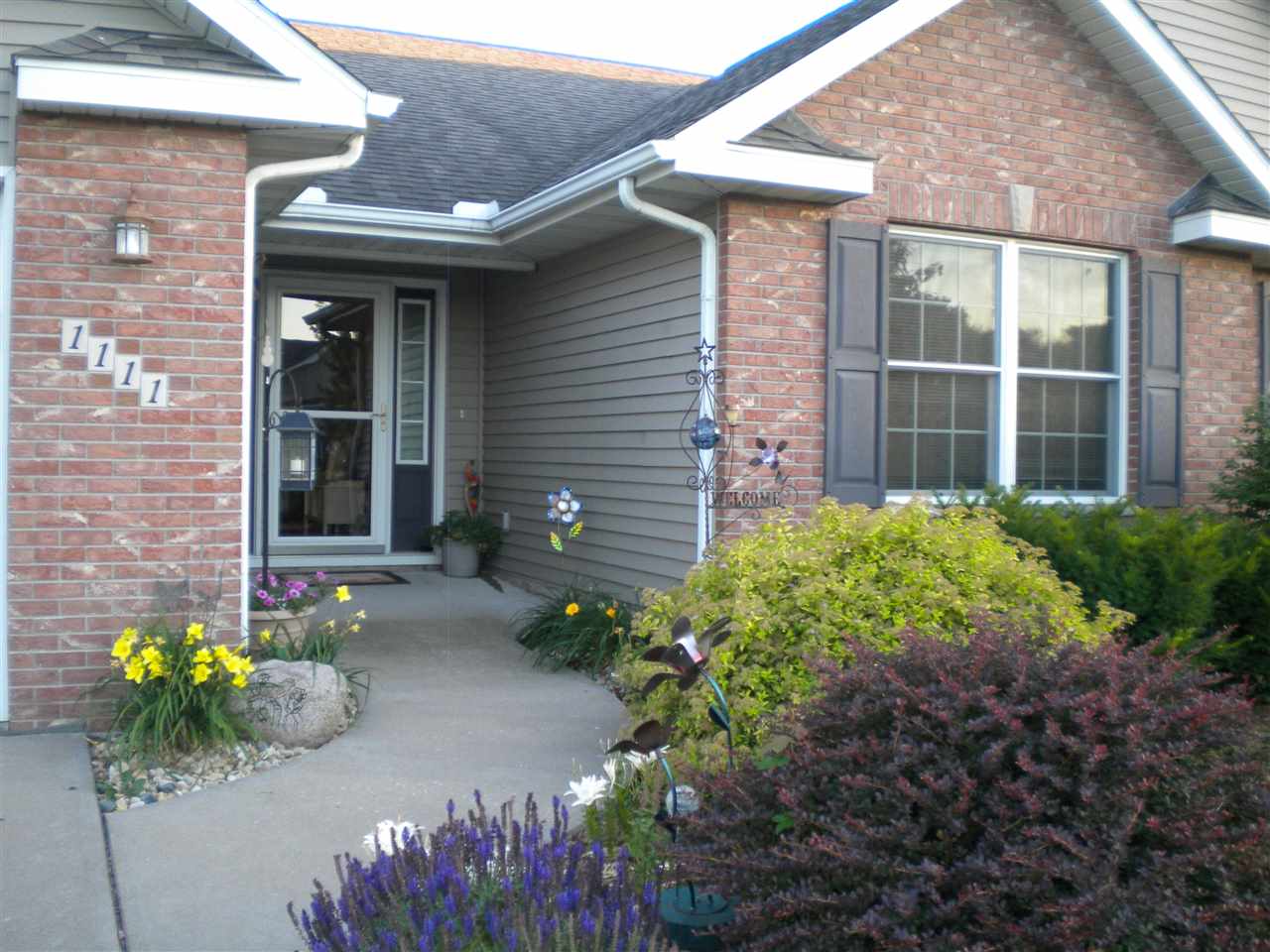 1111 Crestview Drive Durant, IA 52747 - Photo 2 of 22