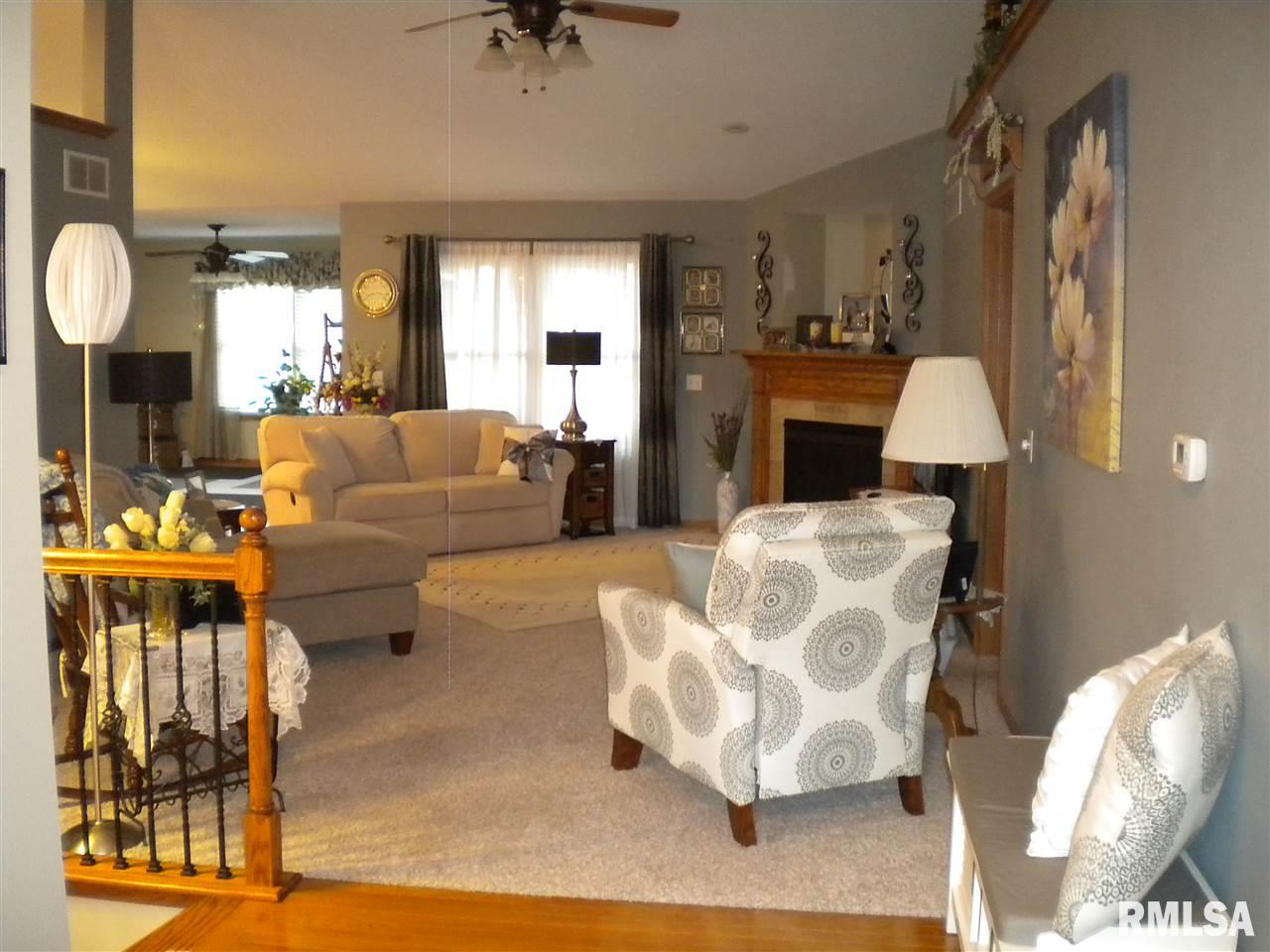 1111 Crestview Drive Durant, IA 52747 - Photo 4 of 22