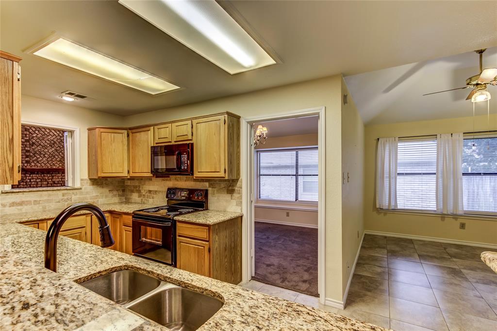 1513 Mission Ridge Trail Carrollton, TX 75007 - Photo 14 of 27