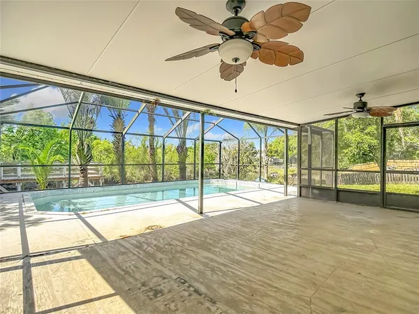 $478,900 | 2445 Glenview Drive, Land O' Lakes, FL 34639