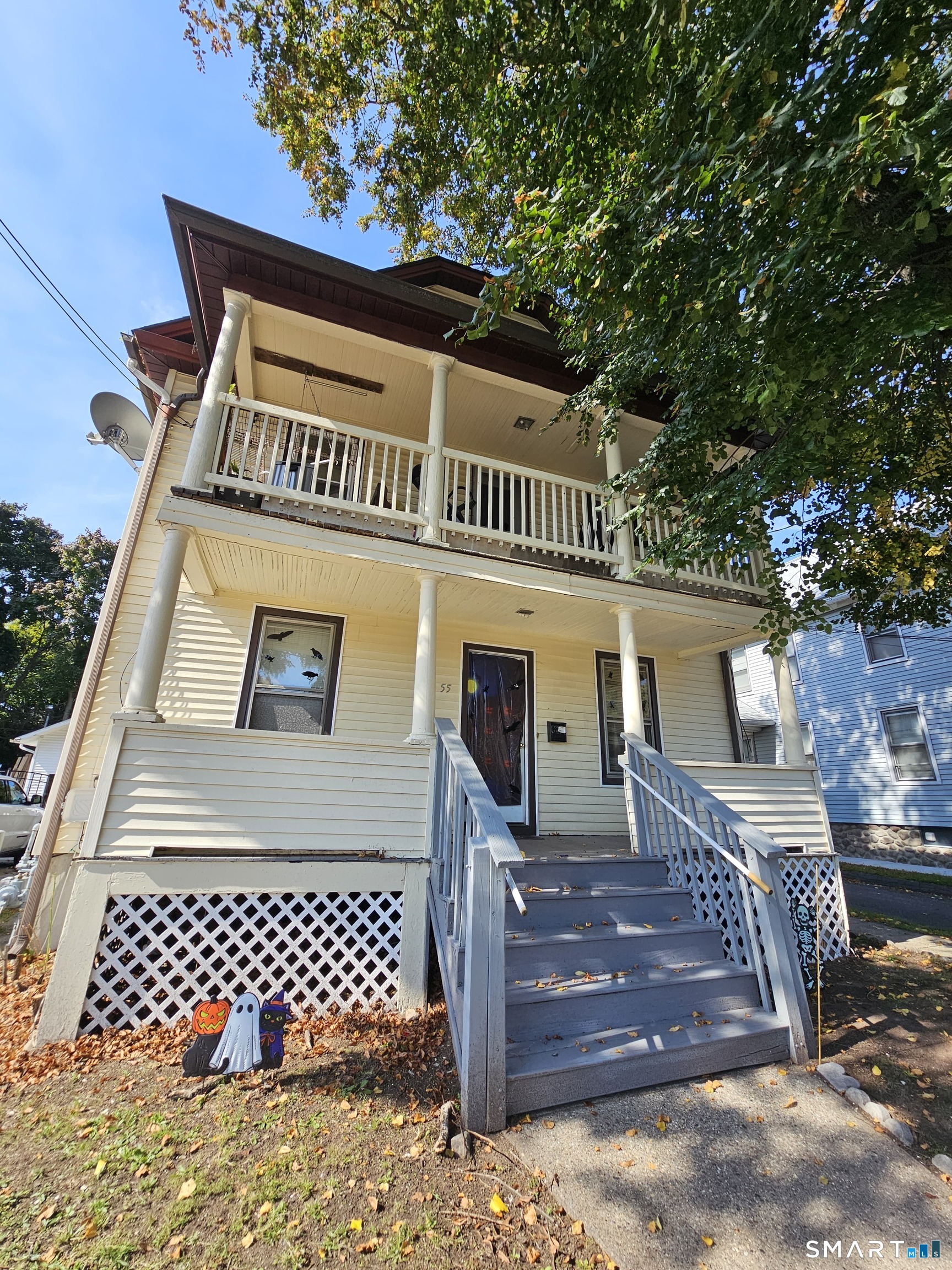 55 Foley Street Bristol, CT 06010 - Photo 2 of 18 Gallery Image 2