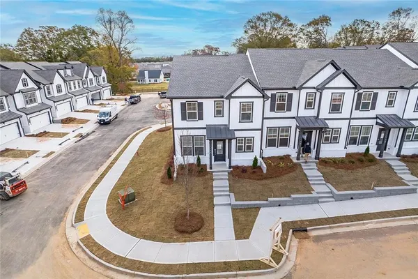 $325,500 | 155 Star Court, Pendergrass, GA 30567
