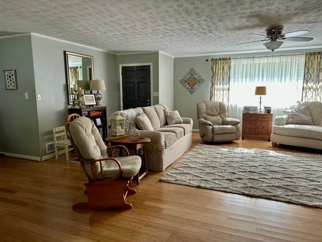 $389,000 | 224 Camellia Drive, Quincy, FL 32351