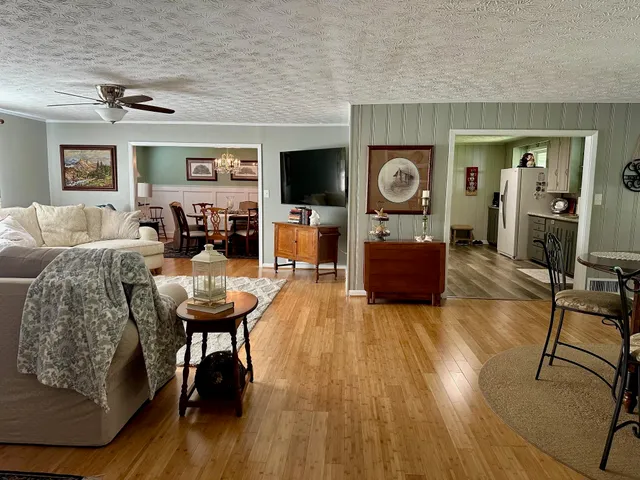 $389,000 | 224 Camellia Drive, Quincy, FL 32351