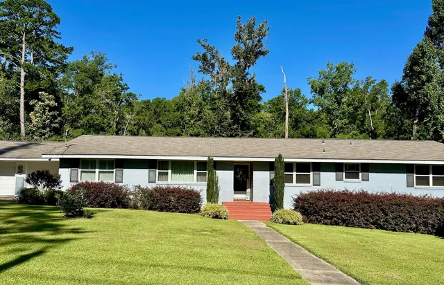 $389,000 | 224 Camellia Drive, Quincy, FL 32351
