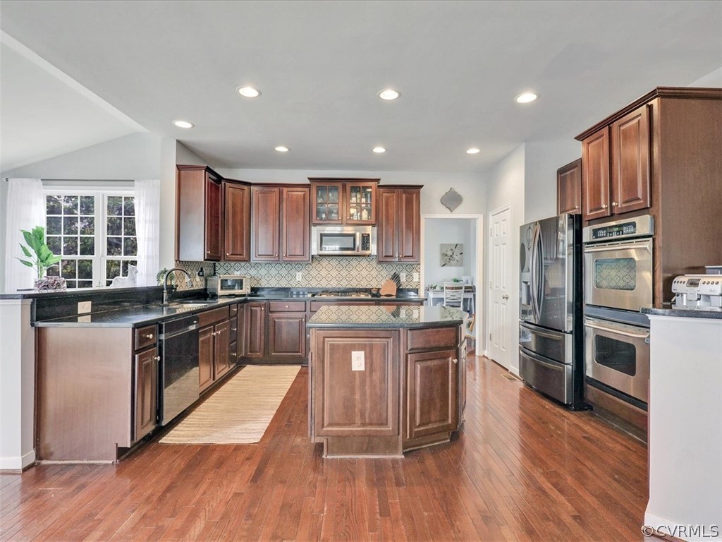 14525 Shipborne Road Midlothian, VA 23112 - Photo 8 of 43 Gallery Image 8