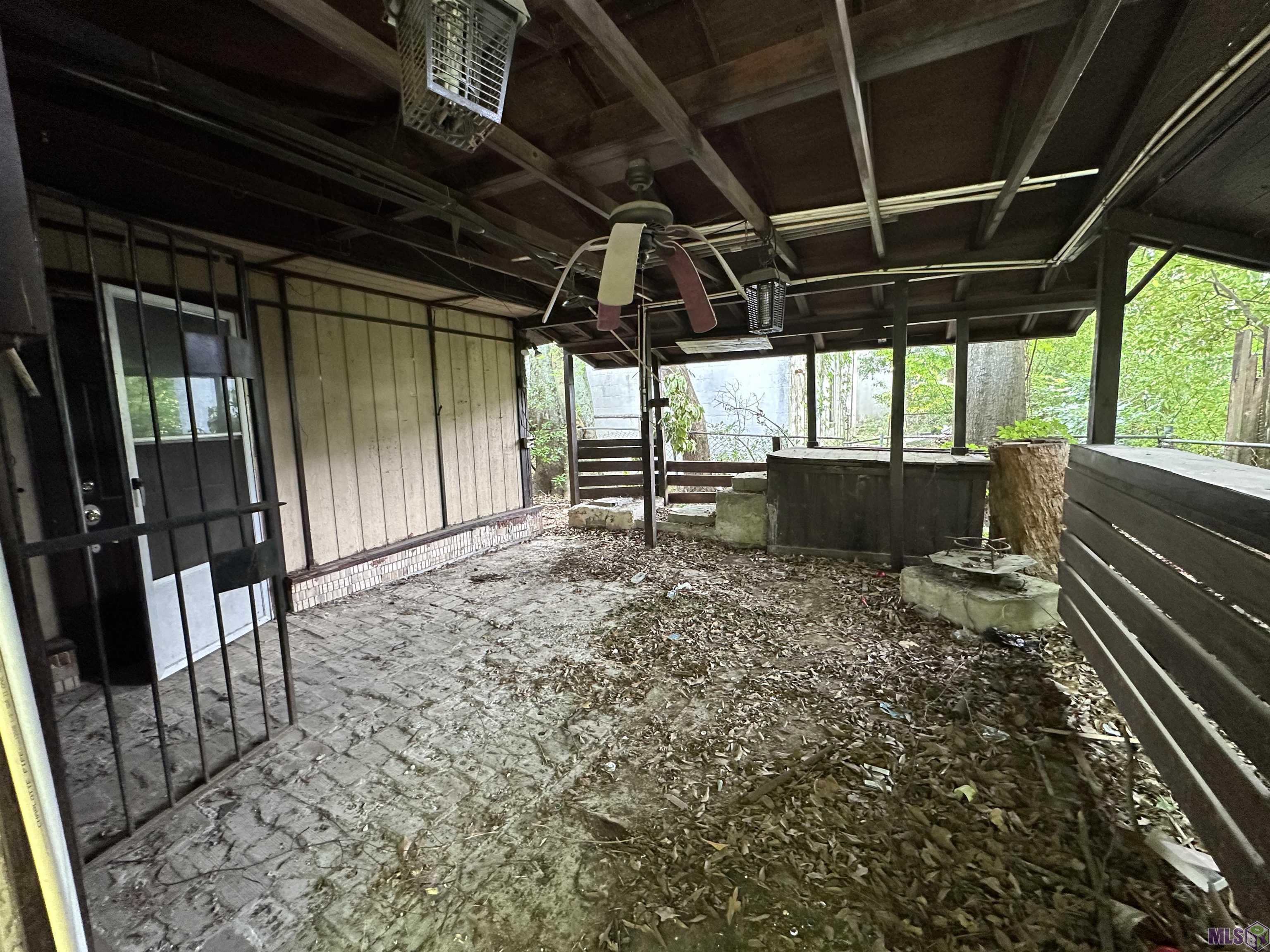 3017 Winbourne Avenue Baton Rouge, LA 70805 - Photo 17 of 21 Back Patio