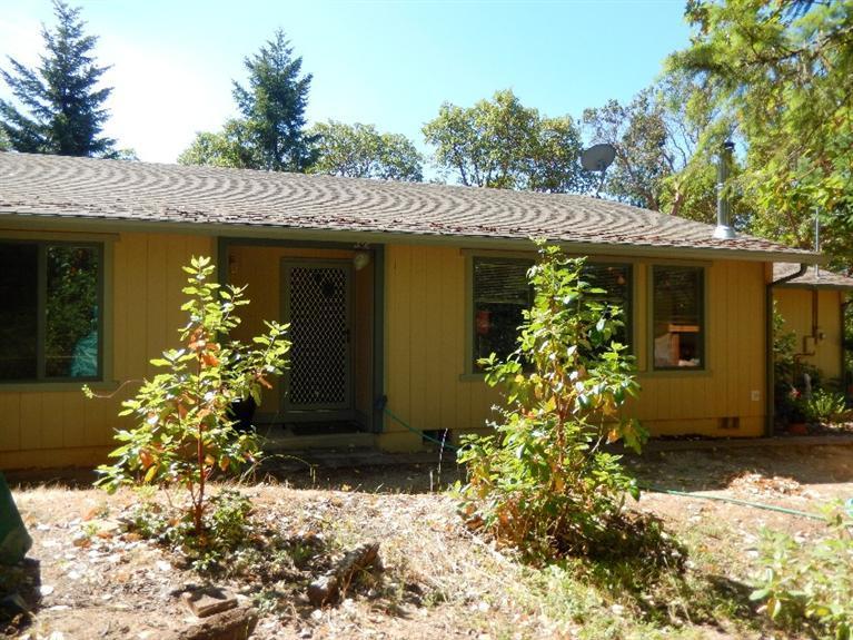 239 Timber Lane Grants Pass, OR 97526 - Photo 1 of 24 Primary Photo