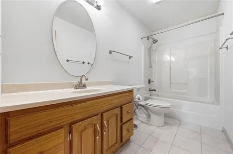$485,000 | 18 Kohleen Drive, McKees Rocks, PA 15136