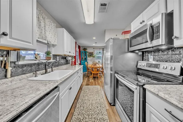 $430,000 | 218 Private Road 3638, Springtown, TX 76082