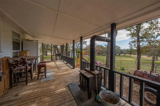 $430,000 | 218 Private Road 3638, Springtown, TX 76082