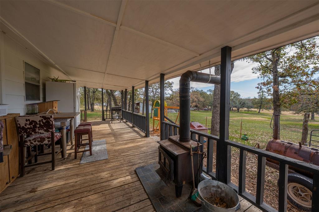 218 Private Road 3638 Springtown, TX 76082 - Photo 25 of 33