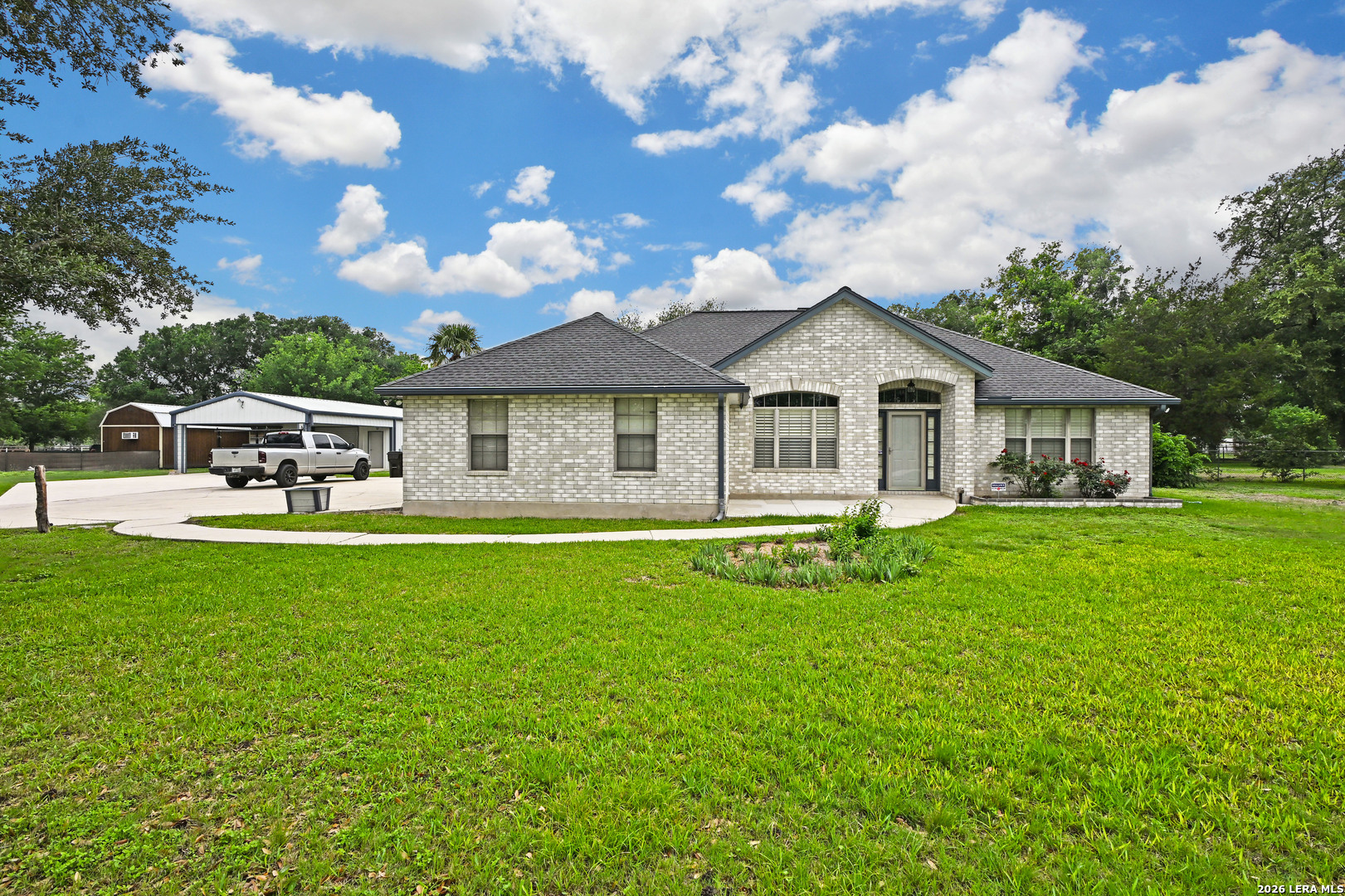 125 Red Oak Trail Marion, TX 78124 - Photo 1 of 25