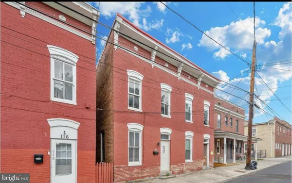 $1,250 | 118 Independence Street, Cumberland, MD 21502