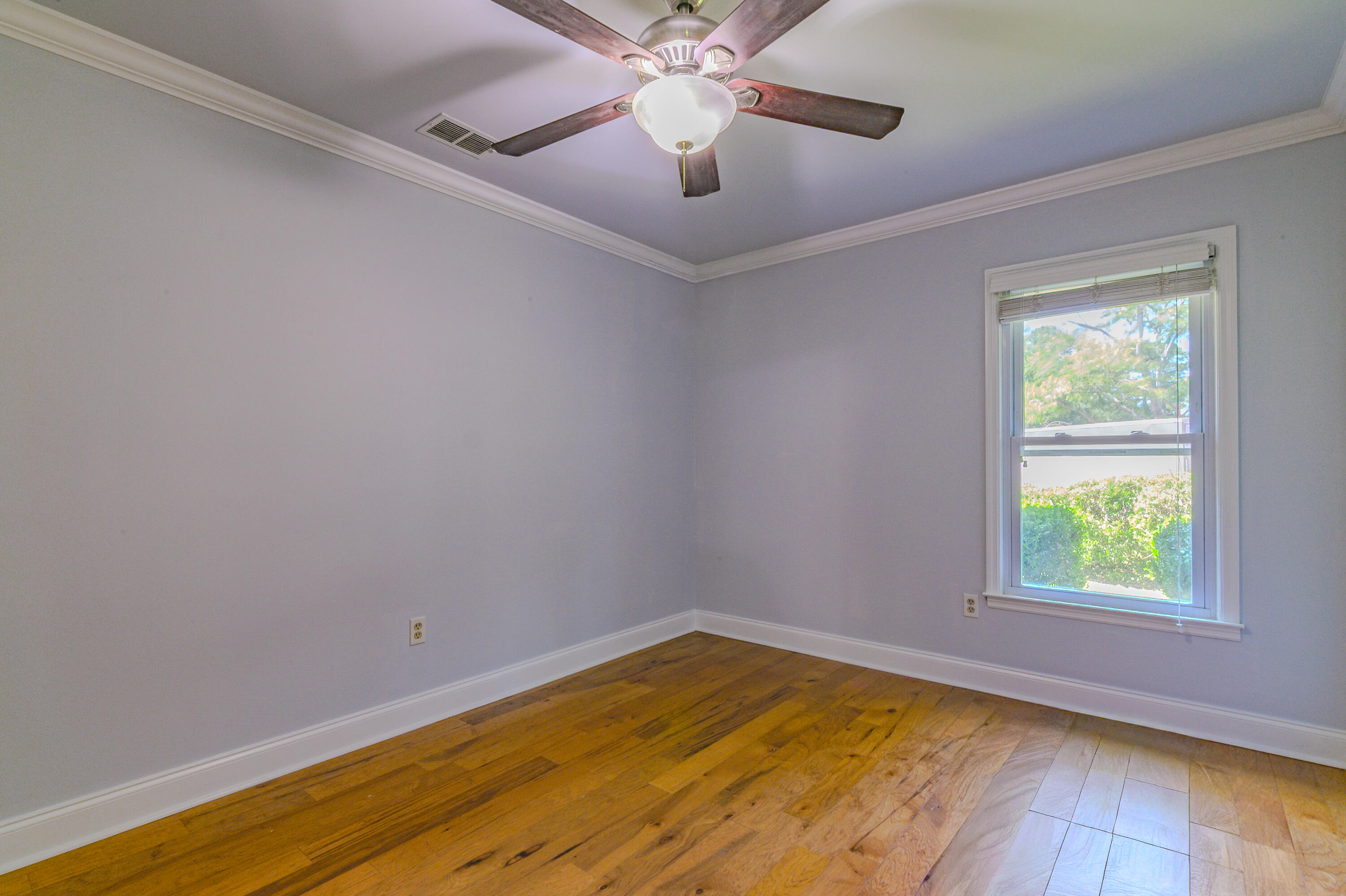 106 James Road Summerville, SC 29486 - Photo 8 of 14 Primary 2