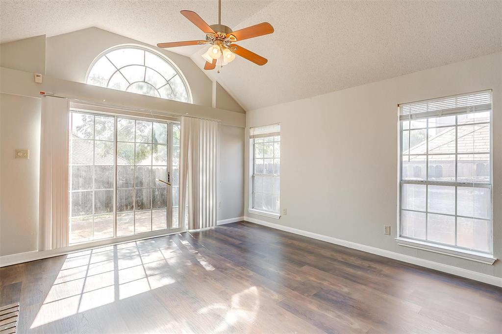 701 Cross Ridge Circle Fort Worth, TX 76120 - Photo 16 of 24