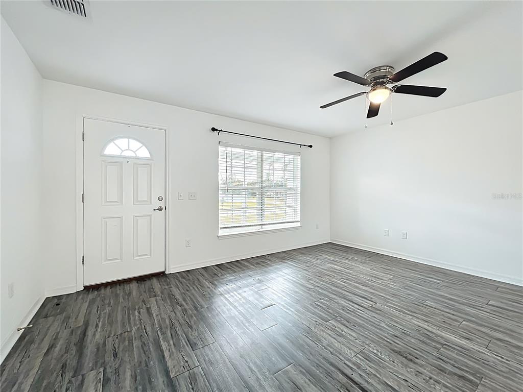 3897 Southwest 169th Ln Road Ocala, FL 34473 - Photo 8 of 45 Gallery Image 8