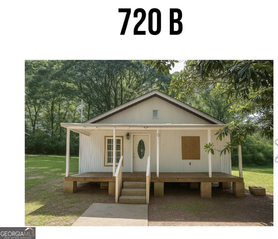 712 Searcy Avenue Griffin, GA 30223 - Photo 13 of 19 a view of a house with backyard