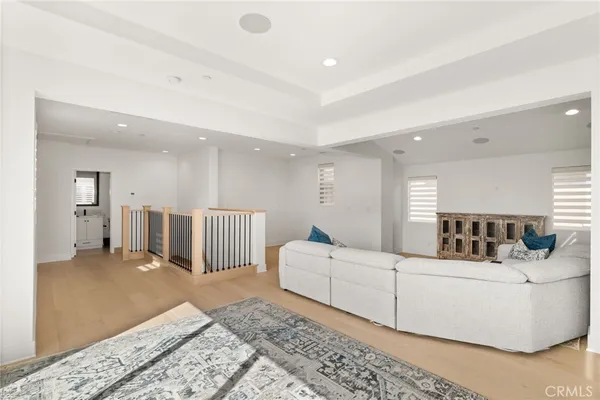 $2,595,000 | 2127 Cresta Drive, Newport Beach, CA 92660