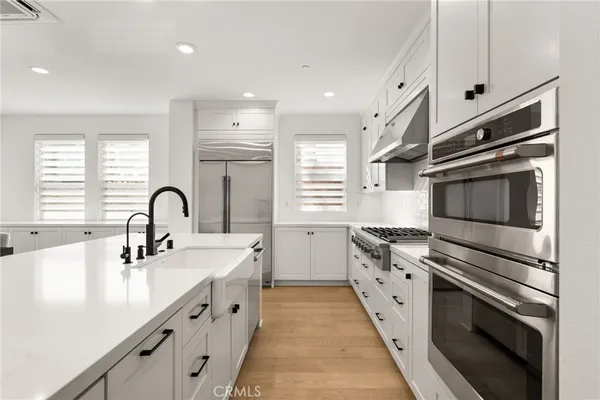$2,595,000 | 2127 Cresta Drive, Newport Beach, CA 92660