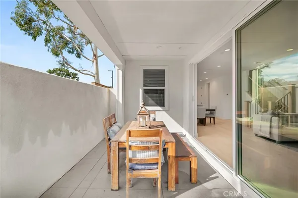 $2,595,000 | 2127 Cresta Drive, Newport Beach, CA 92660