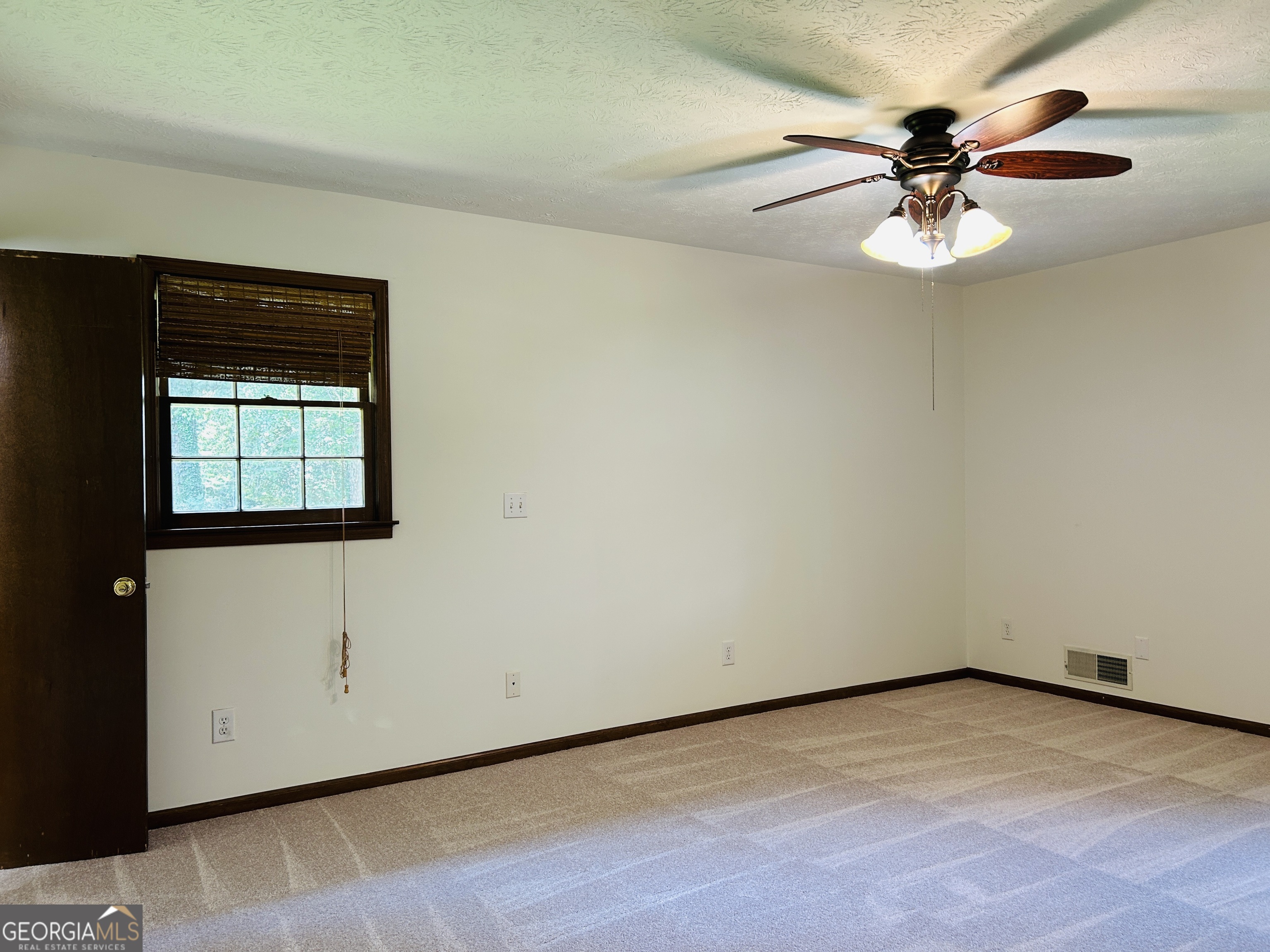 5433 Wydella Road Southwest Lilburn, GA 30047 - Photo 27 of 34 Gallery Image 27