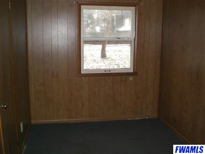 4410 Reed Street Fort Wayne, IN 46806 - Photo 8 of 10 Gallery Image 8