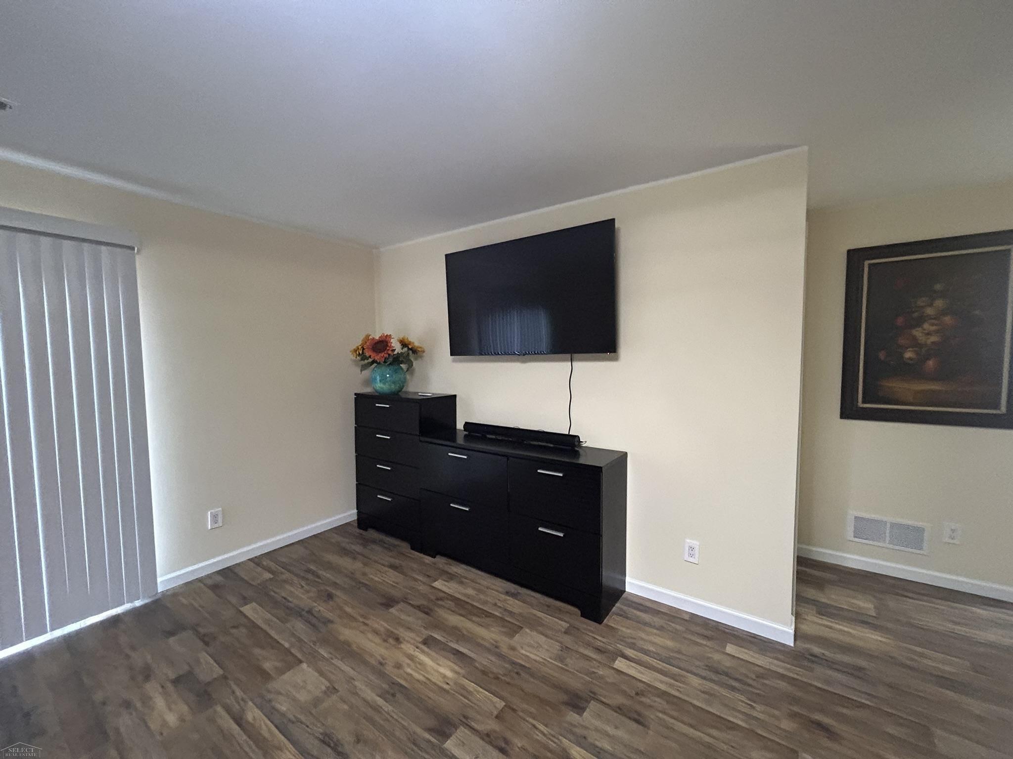 2720 East Maple Road Troy, MI 48083 - Photo 40 of 60