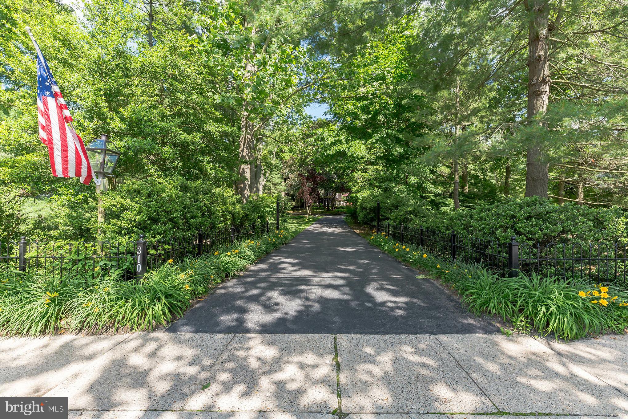 310 Bridgeboro Road Moorestown, NJ 08057 - Photo 3 of 55