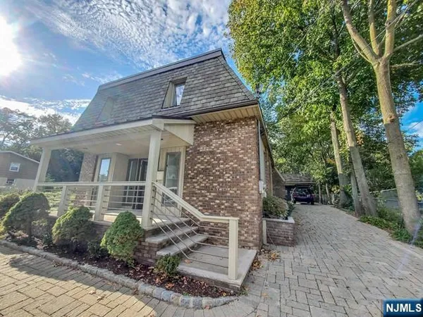 $5,000 | 23 6th Street, Englewood Cliffs, NJ 07632