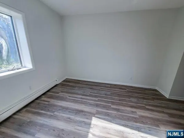 $5,000 | 23 6th Street, Englewood Cliffs, NJ 07632