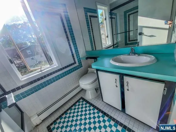 $5,000 | 23 6th Street, Englewood Cliffs, NJ 07632