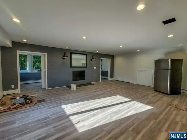 $5,000 | 23 6th Street, Englewood Cliffs, NJ 07632