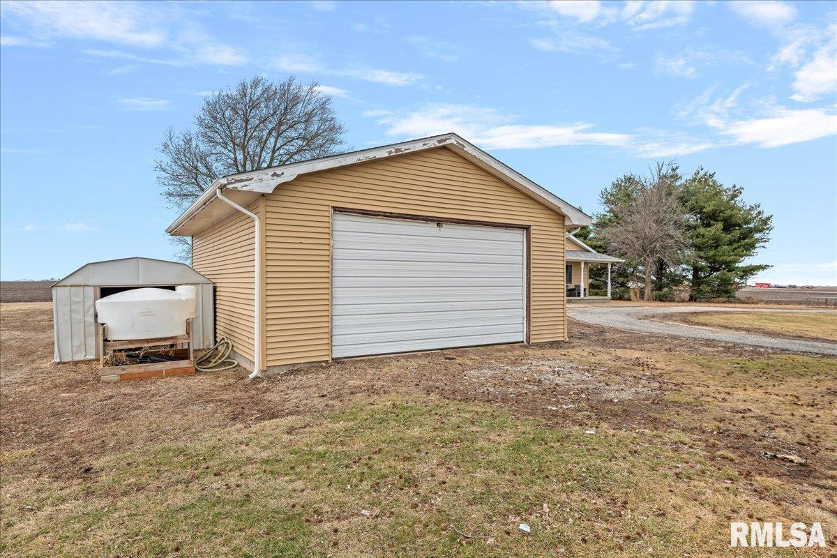 5938 Snell Road Auburn, IL 62615 - Photo 3 of 49