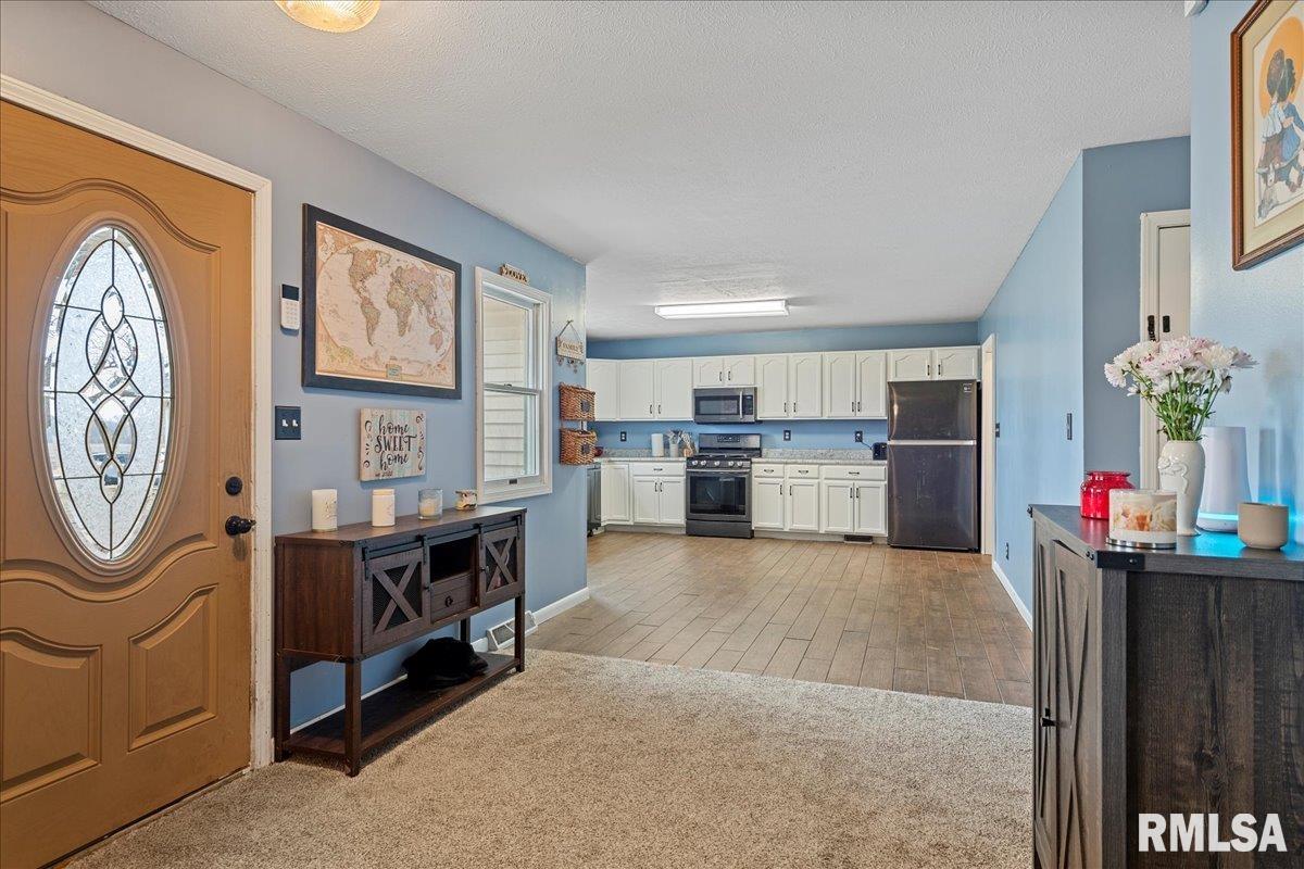 5938 Snell Road Auburn, IL 62615 - Photo 10 of 49