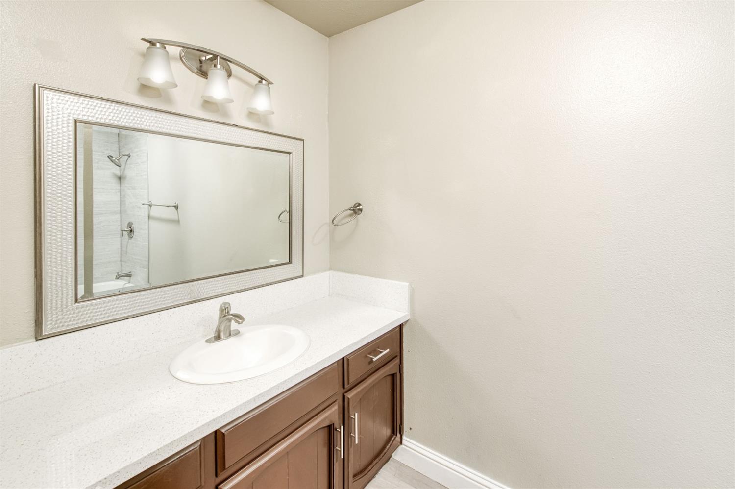 36170 Mistletoe Road Squaw Valley, CA 93675 - Photo 12 of 49 Gallery Image 12