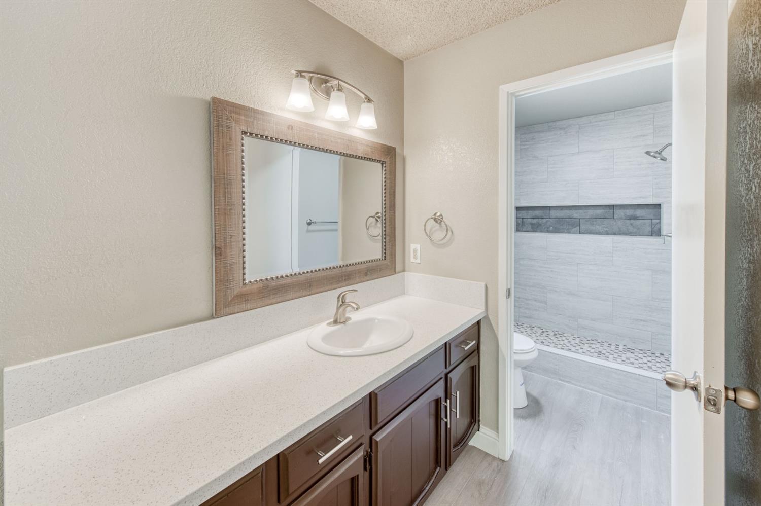 36170 Mistletoe Road Squaw Valley, CA 93675 - Photo 15 of 49 Gallery Image 15