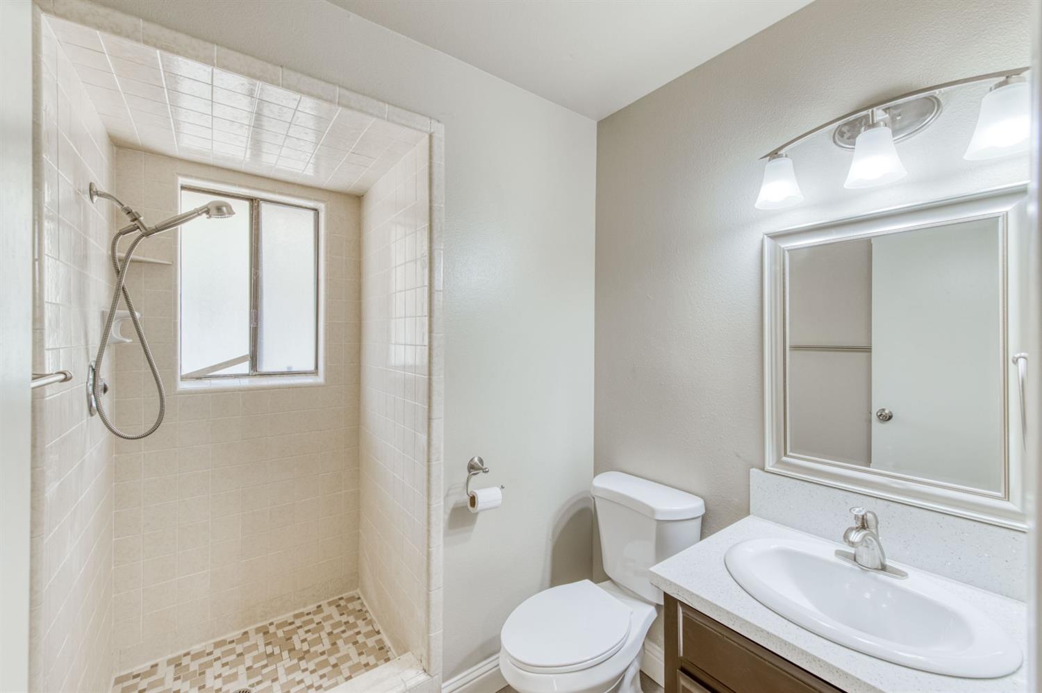 36170 Mistletoe Road Squaw Valley, CA 93675 - Photo 19 of 49 Gallery Image 19