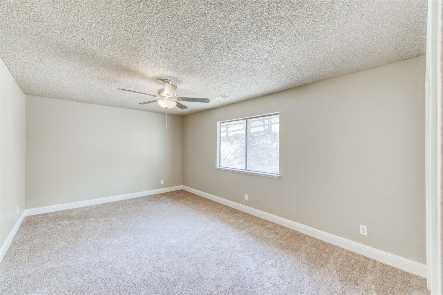 36170 Mistletoe Road Squaw Valley, CA 93675 - Photo 20 of 49 Gallery Image 20