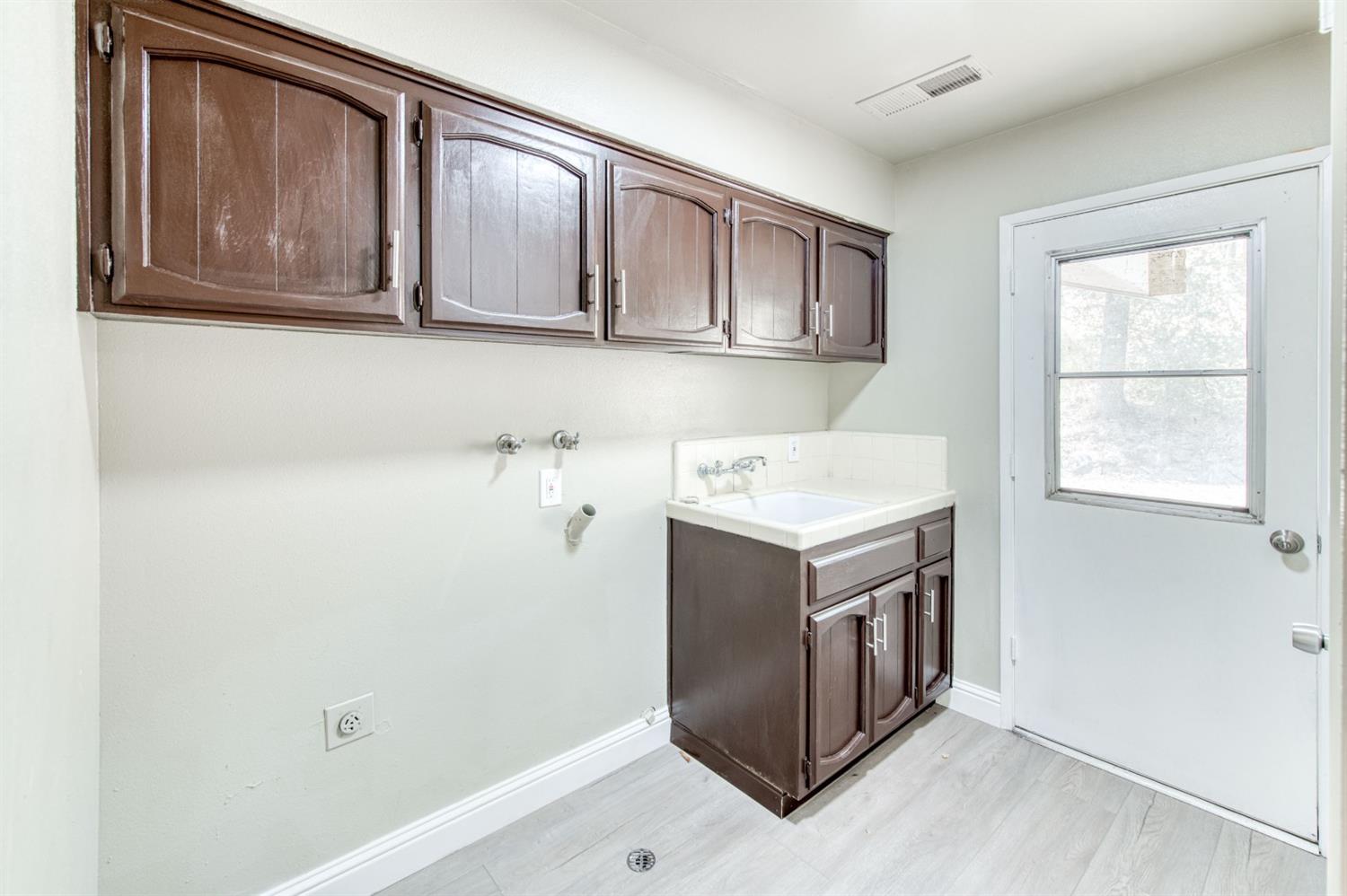 36170 Mistletoe Road Squaw Valley, CA 93675 - Photo 24 of 49 Gallery Image 24